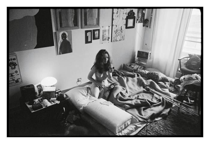 Todas as imagens são impressões a jato de tinta. As dimensões das imagens variam entre 18,8 e 29 cm (altura) e 19,2 e 29 cm (largura)