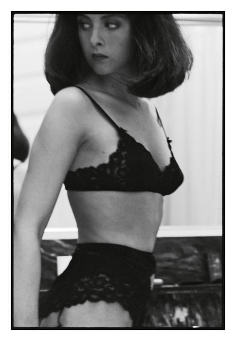 Todas as imagens são impressões a jato de tinta. As dimensões das imagens variam entre 18,8 e 29 cm (altura) e 19,2 e 29 cm (largura)