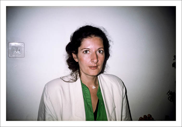 Todas as imagens são impressões a jato de tinta. As dimensões das imagens variam entre 18,8 e 29 cm (altura) e 19,2 e 29 cm (largura)