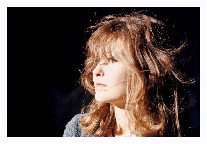 Todas as imagens são impressões a jato de tinta. As dimensões das imagens variam entre 18,8 e 29 cm (altura) e 19,2 e 29 cm (largura)