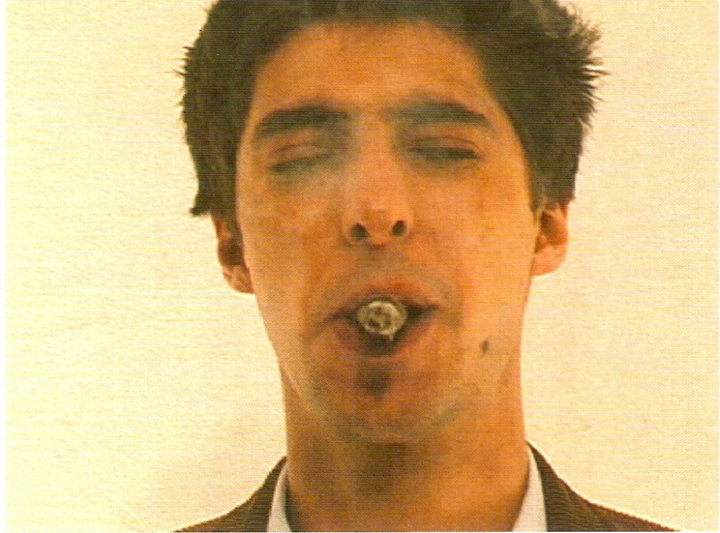 vídeo, cor, sem som, 15’40’’